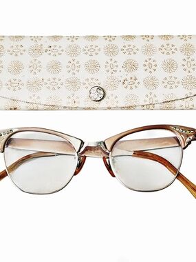 Vintage Artcraft 12K GF Chasis  Cat-Eye Glasses w/Rhinestone Details & Case